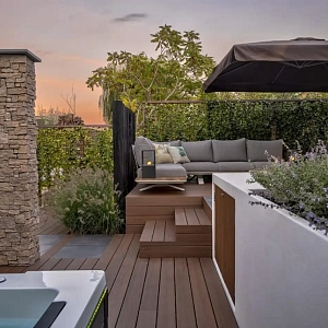 Террасная доска ДПК Bamberg African Bubinga на террасе